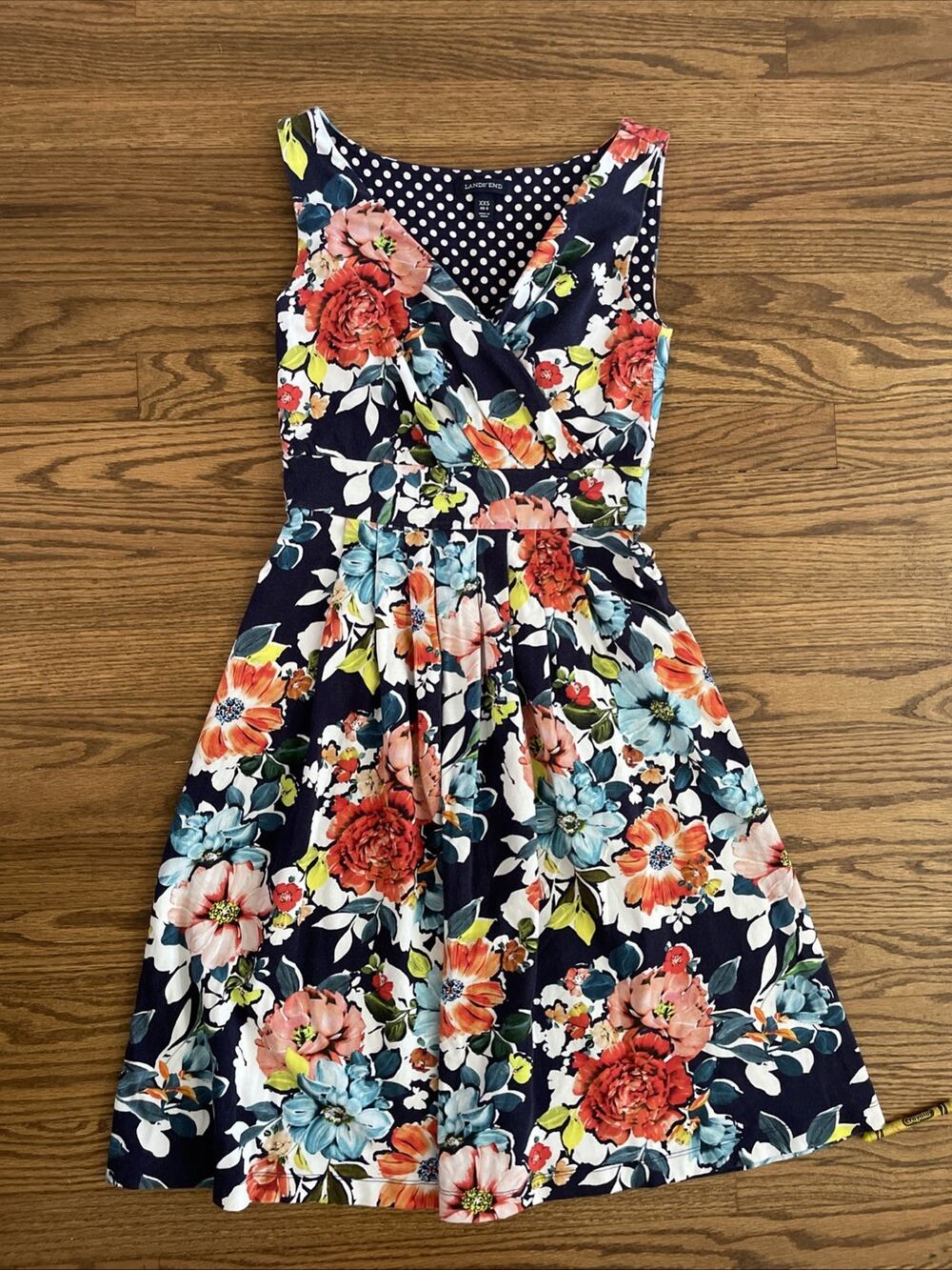 Lands End Colorful Floral Sleeveless Dress Women’s Size XXS Fit Flare Flirty EUC
